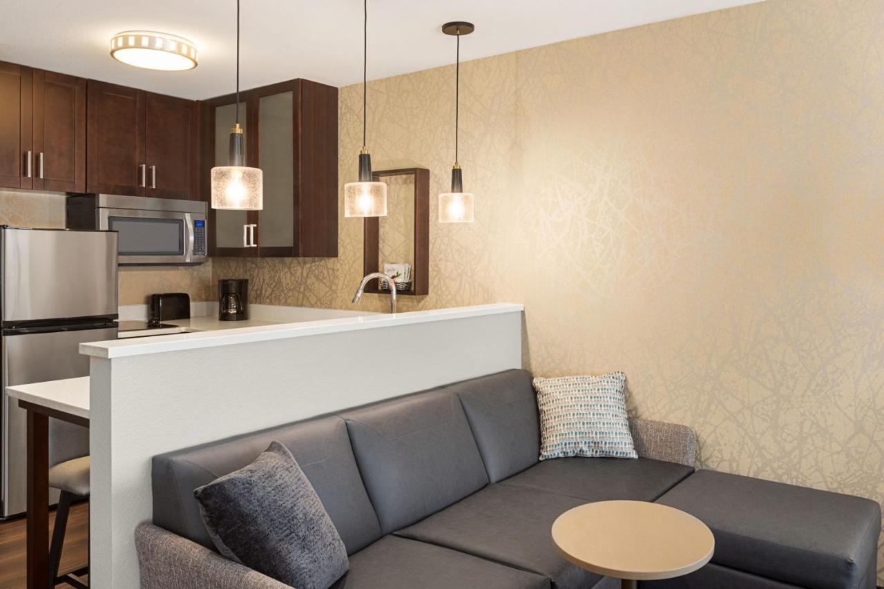Residence Inn Denver Cherry Creek Bagian luar foto