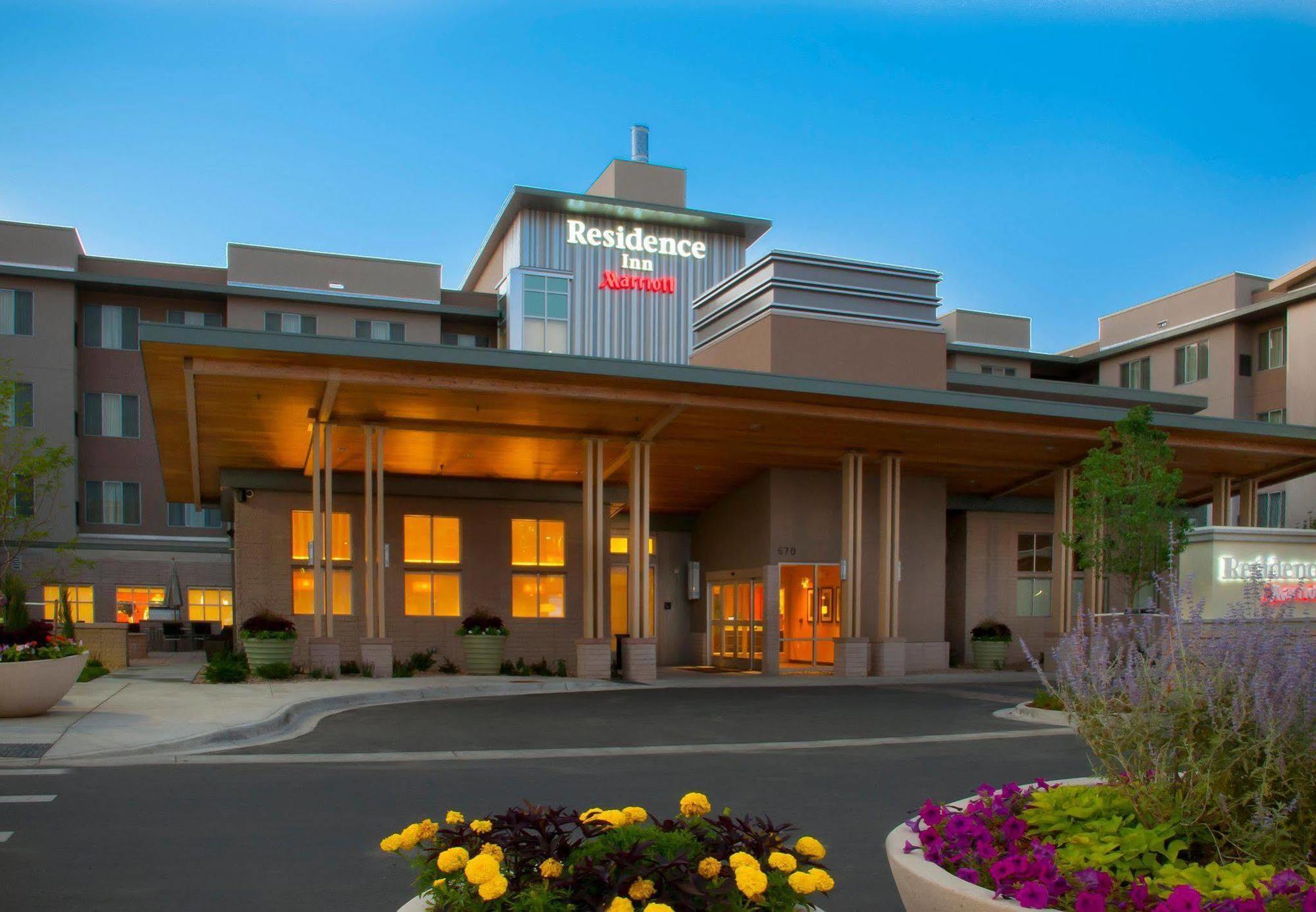 Residence Inn Denver Cherry Creek Bagian luar foto